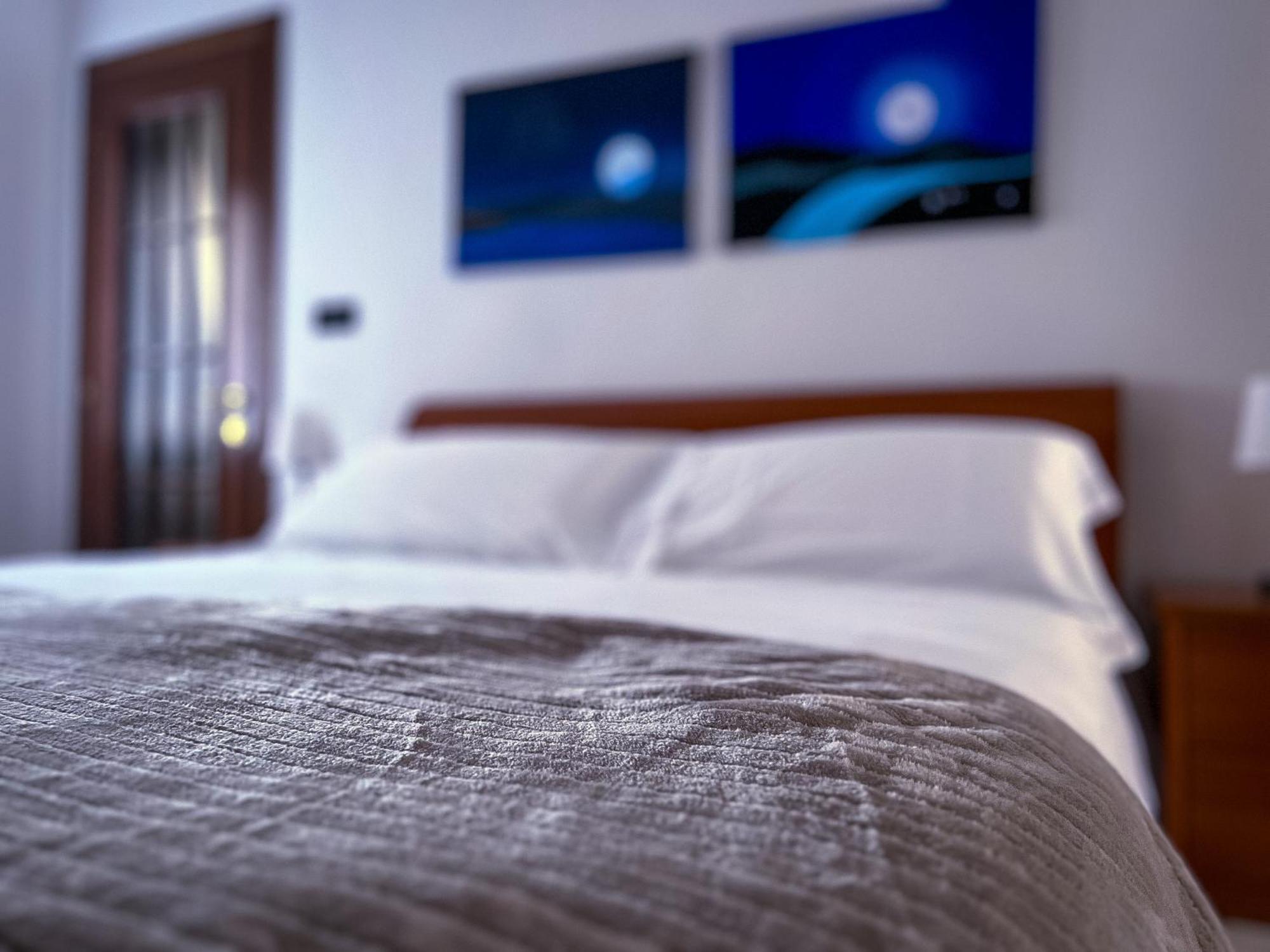 Ca' Vittoria Urban Lodge Alba  Eksteriør bilde